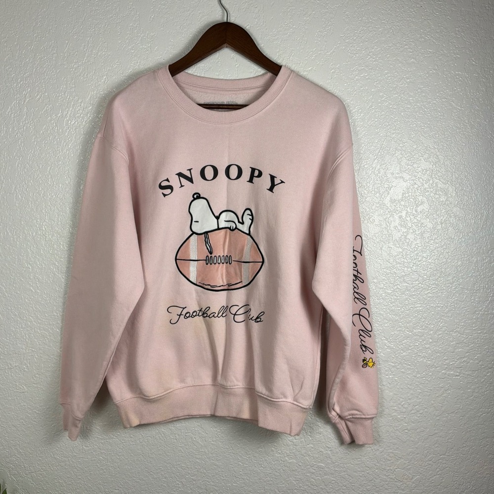 Peanuts Snoopy Football Club Womens Small Pink Good Crewneck Sweatshirt